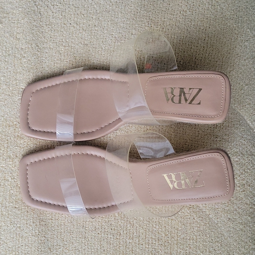 Sandles